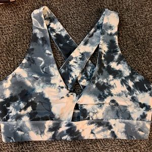 Fabletics Twist Front Tie Dye Sports Bra Size XL